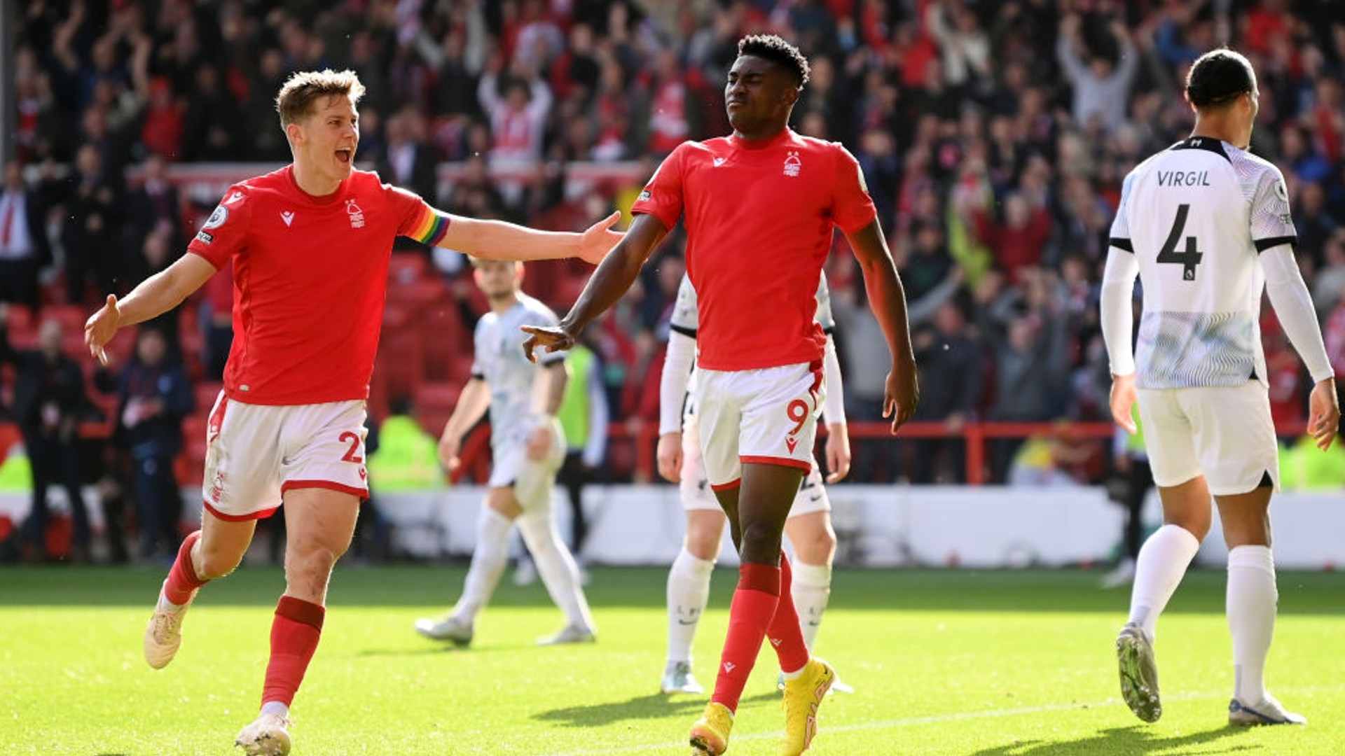 一张训练照 一张训练照