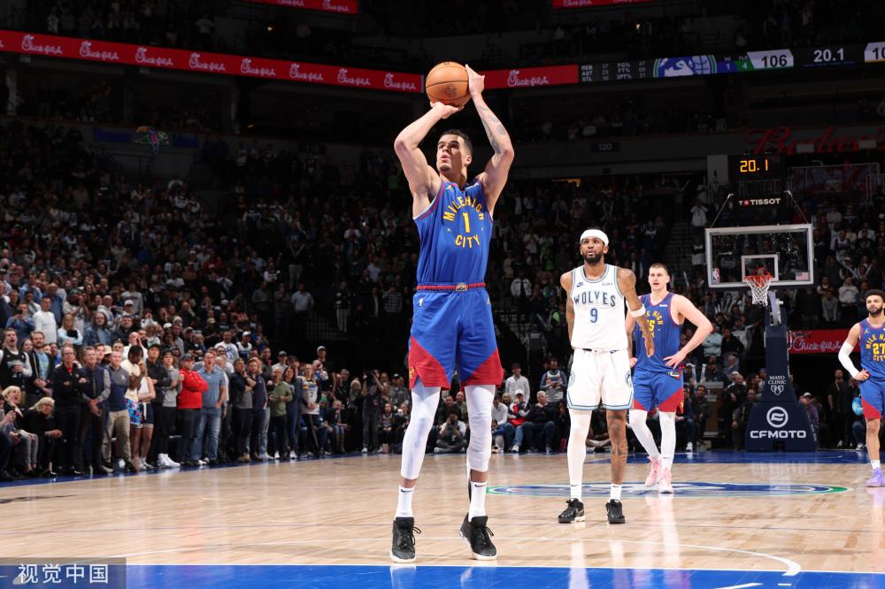 以及更衣室 以及更衣室